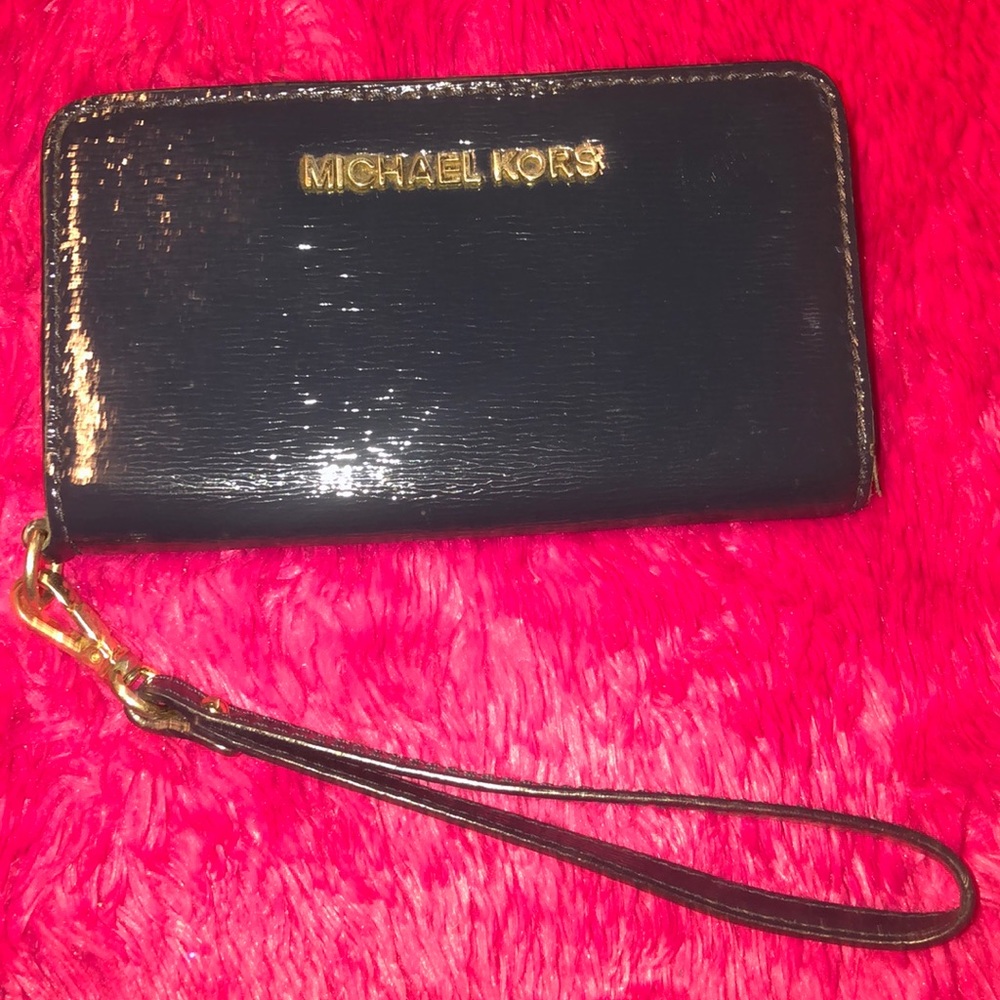 Authentic MK wallet